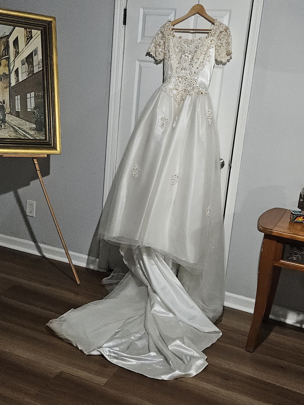 Alfred Angelo Ivory Lace AppliquΓ© Bridal Ball Gown